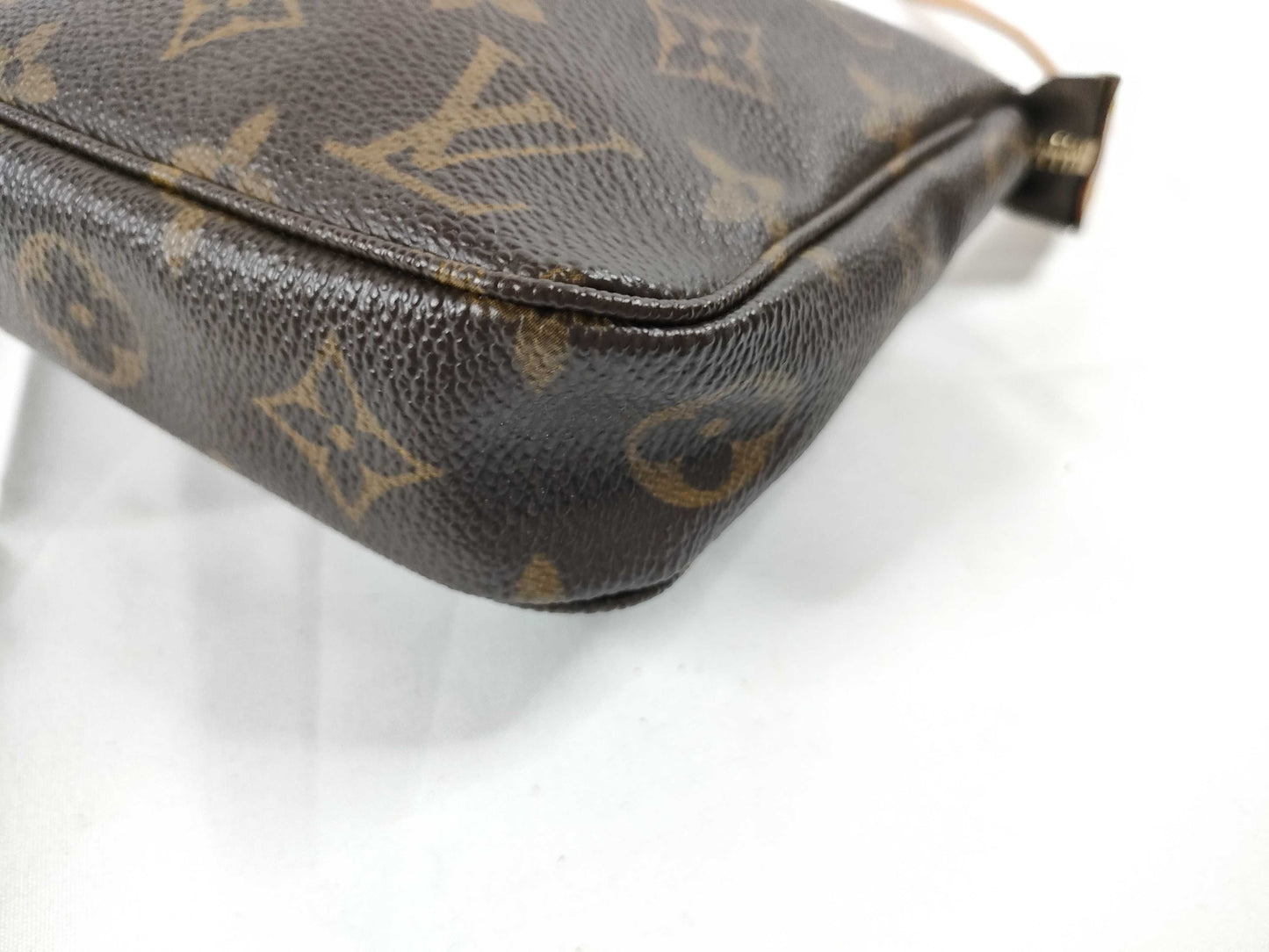 LOUIS VUITTON Monogram LV Mini Bag Handbag