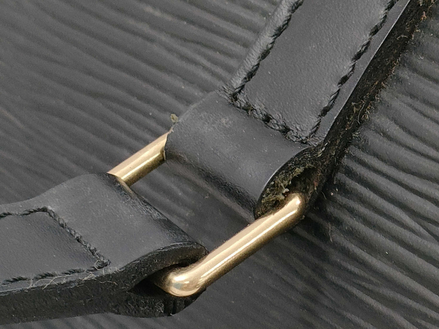 LOUIS VUITTON Epi Soufflot Handbag with Pouch, Black