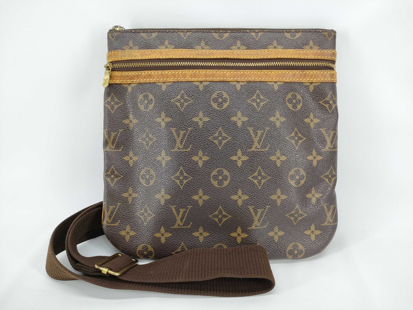 LOUIS VUITTON Monogram Pochette Bosphore M40044 Shoulder Bag