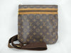 LOUIS VUITTON Monogram Pochette Bosphore M40044 Shoulder Bag