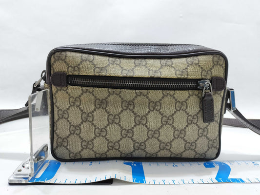 GUCCI GG Supreme Shoulder Bag