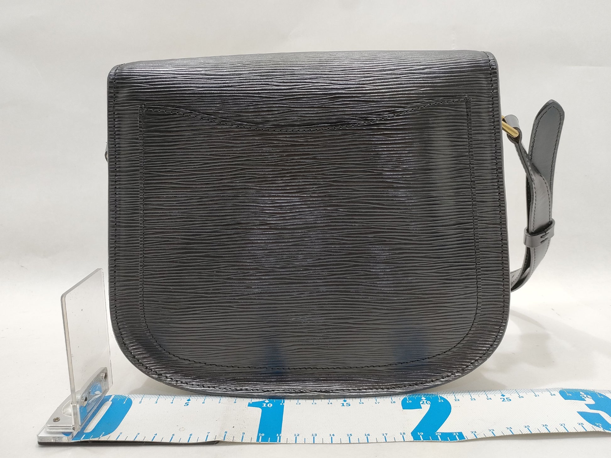 LOUIS VUITTON Epi Saint-Cloud Shoulder Bag
