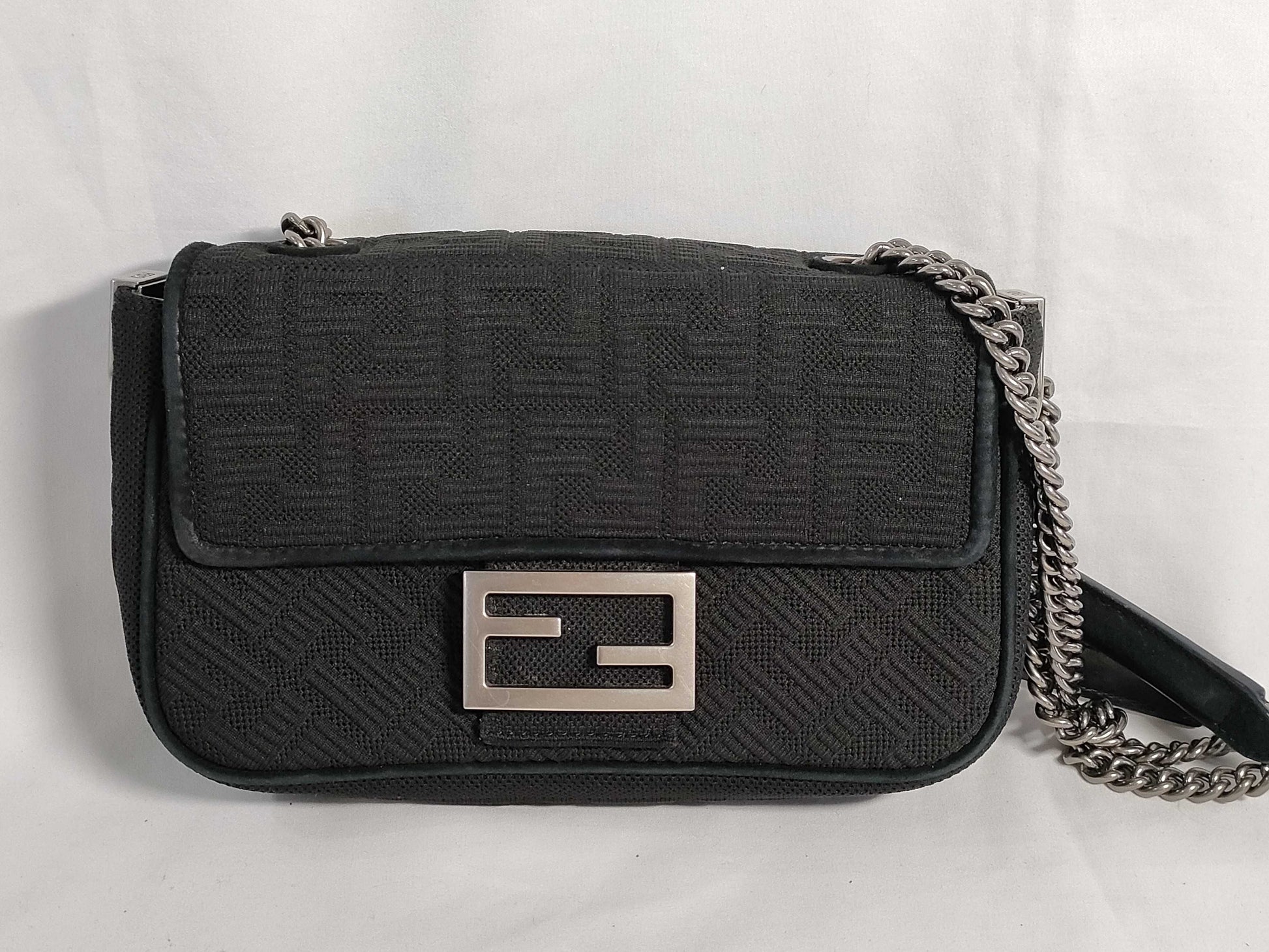 FENDI Mamma Bucket Shoulder Bag