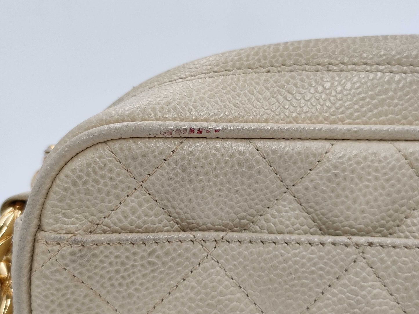 CHANEL shoulder bag