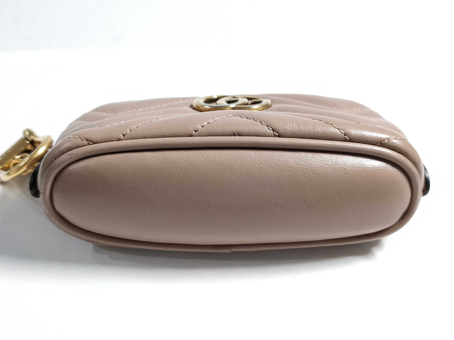 GUCCI GG Marmont Pouch