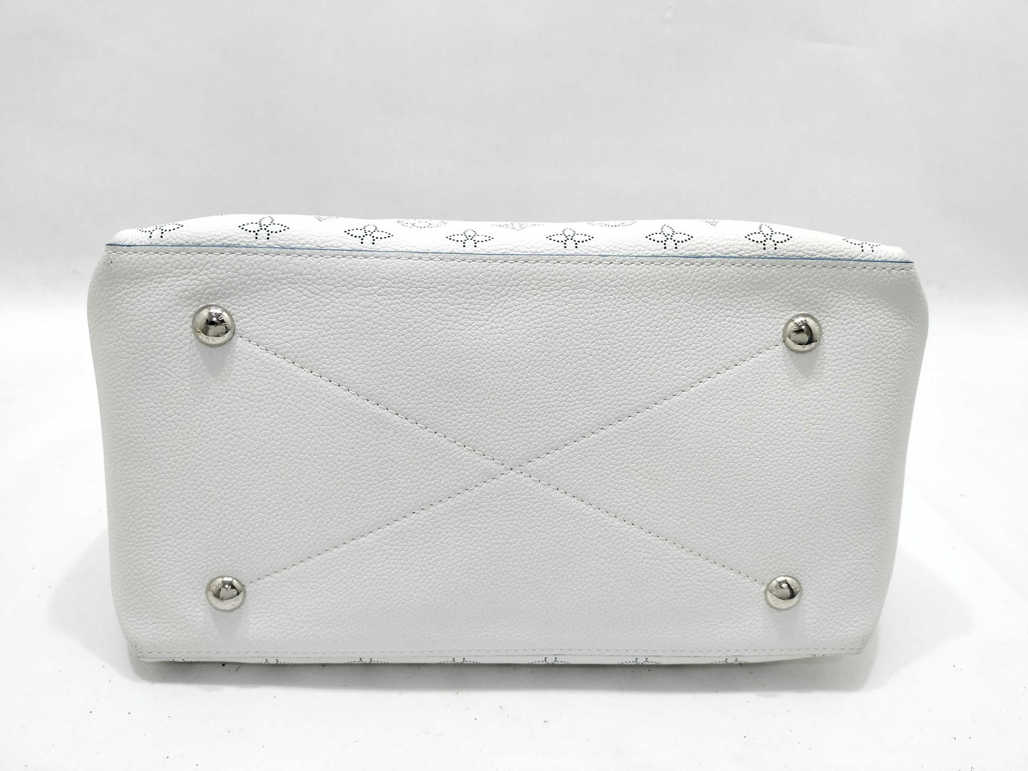 LOUIS VUITTON Mahina LOUIS VUITTON Beauvre Hobo M56201 Mahina Handbag