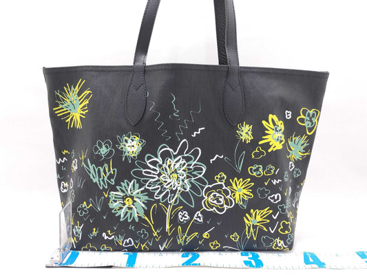BURBERRY LONDON ENGLAND Large Reversible Doodle Tote Bag