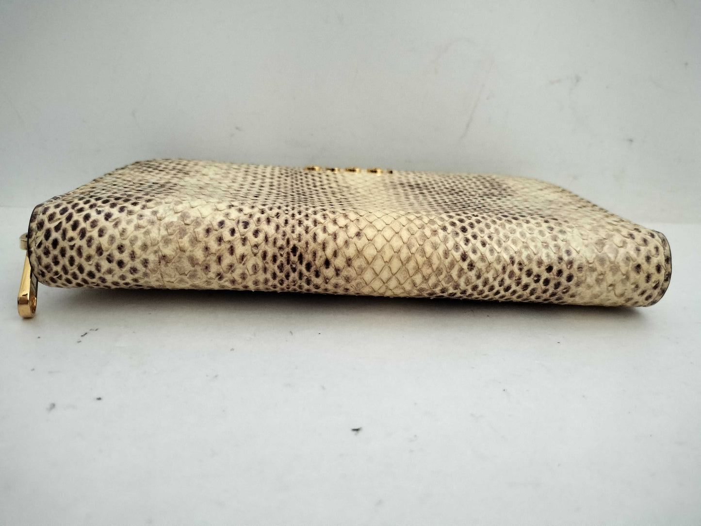 GUCCI Round Zip Wallet Python Beige Wallet