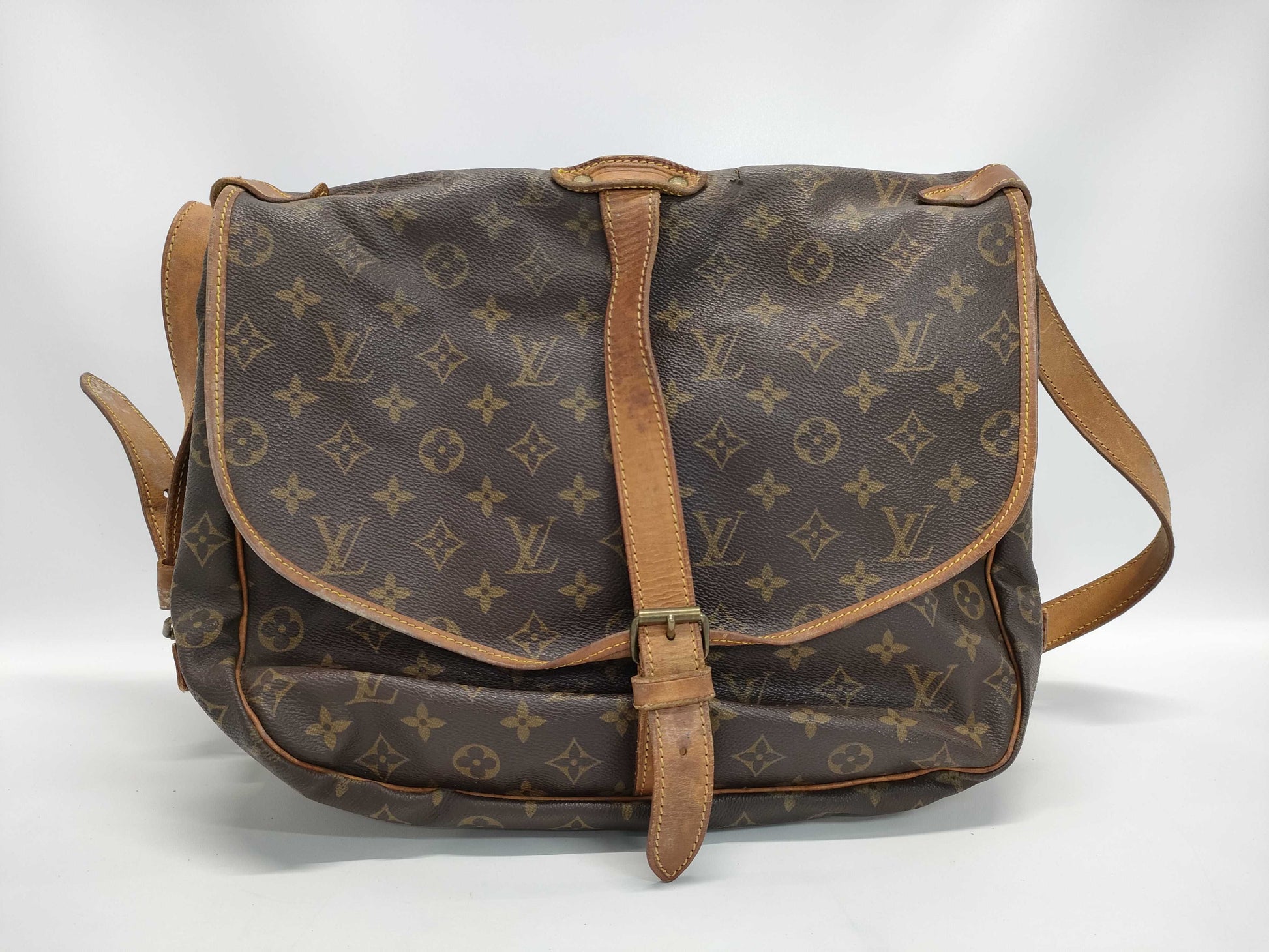 LOUIS VUITTON Monogram Saumur Shoulder Bag