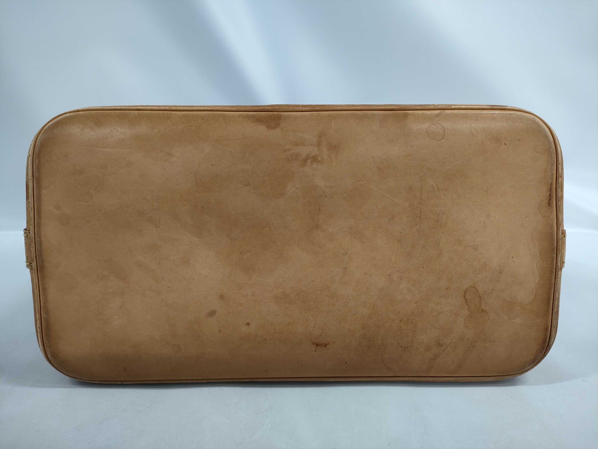 LOUIS VUITTON Monogram Alma Handbag
