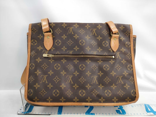 LOUIS VUITTON Monogram Gibessier GM Shoulder Bag