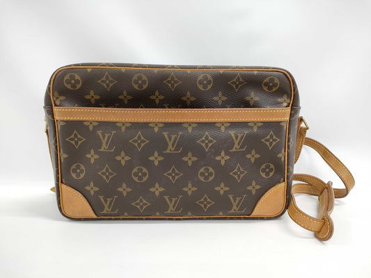 LOUIS VUITTON Trocadero Shoulder Bag