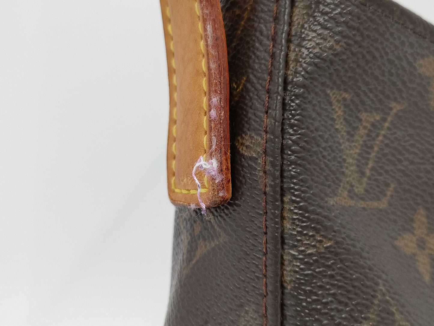 LOUIS VUITTON Looping GM Shoulder Bag