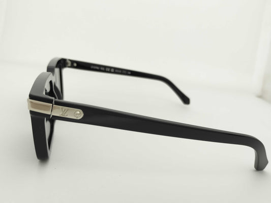 LOUIS VUITTON LV Sunglasses Noir Asate Sunglasses and Glasses