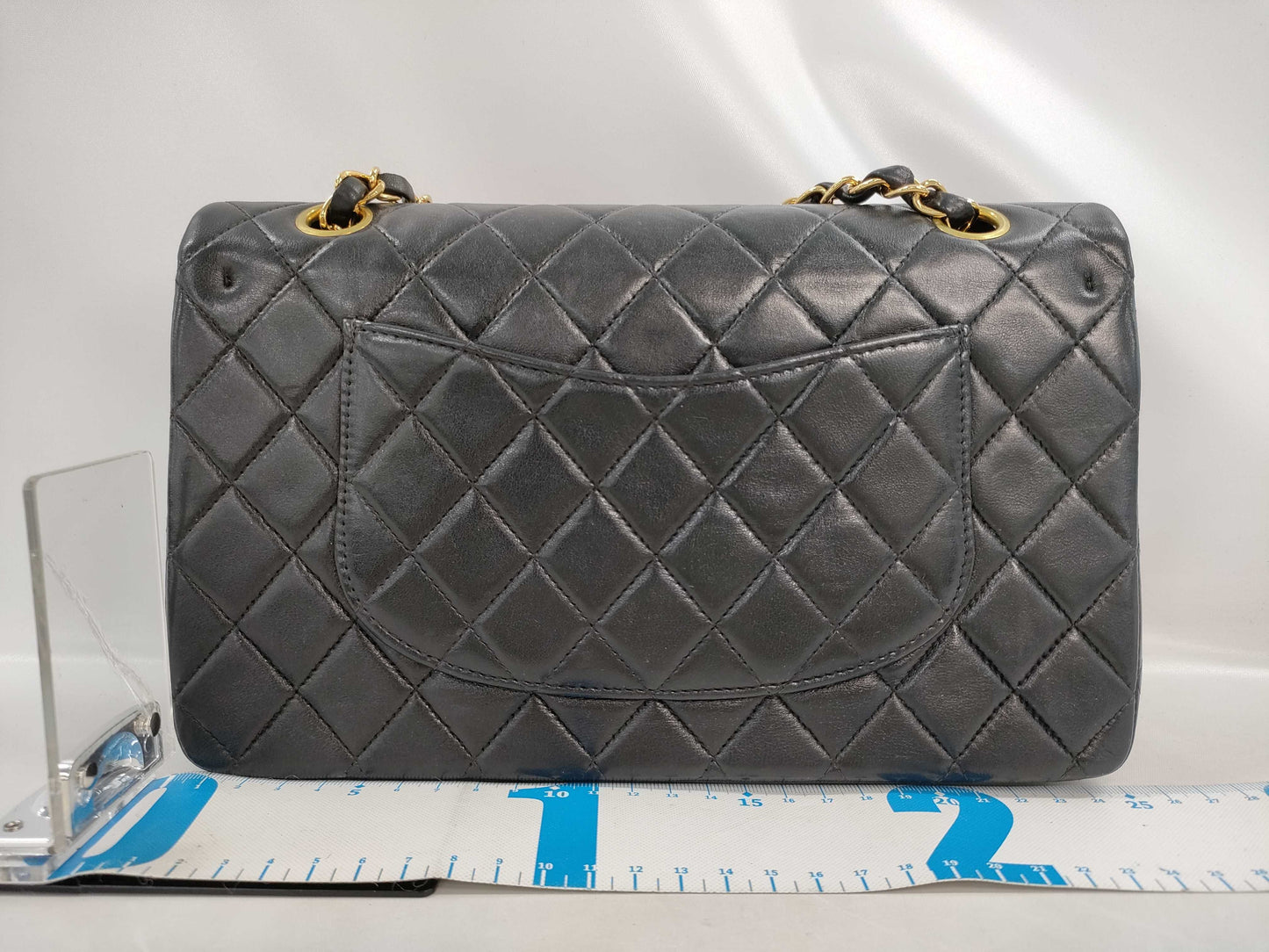 CHANEL Matelasse 25 Chain Shoulder Bag