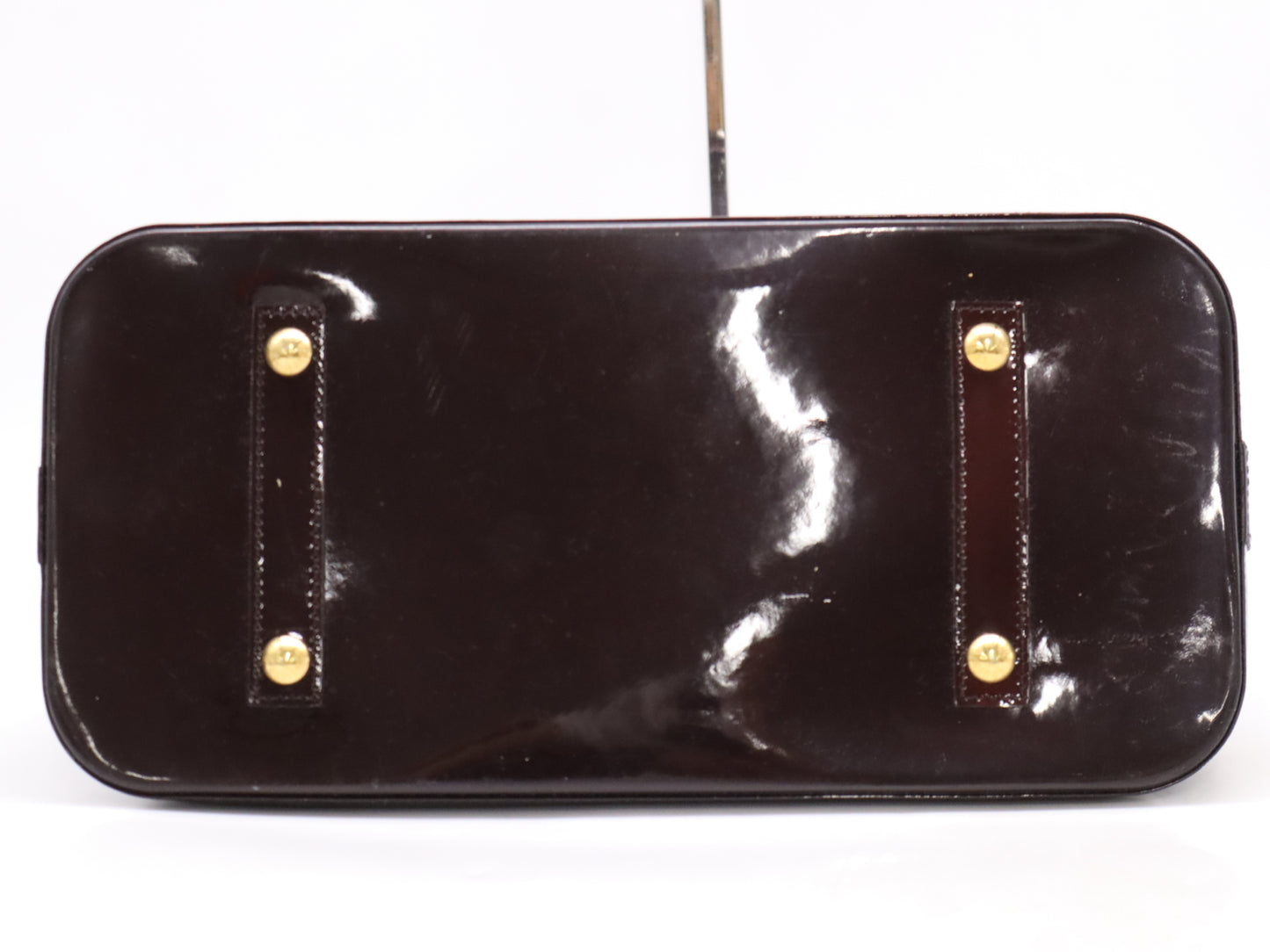 LOUIS VUITTON M93595 Vernis Alma GM Amaranth Handbag with Cloche and 2 Keys