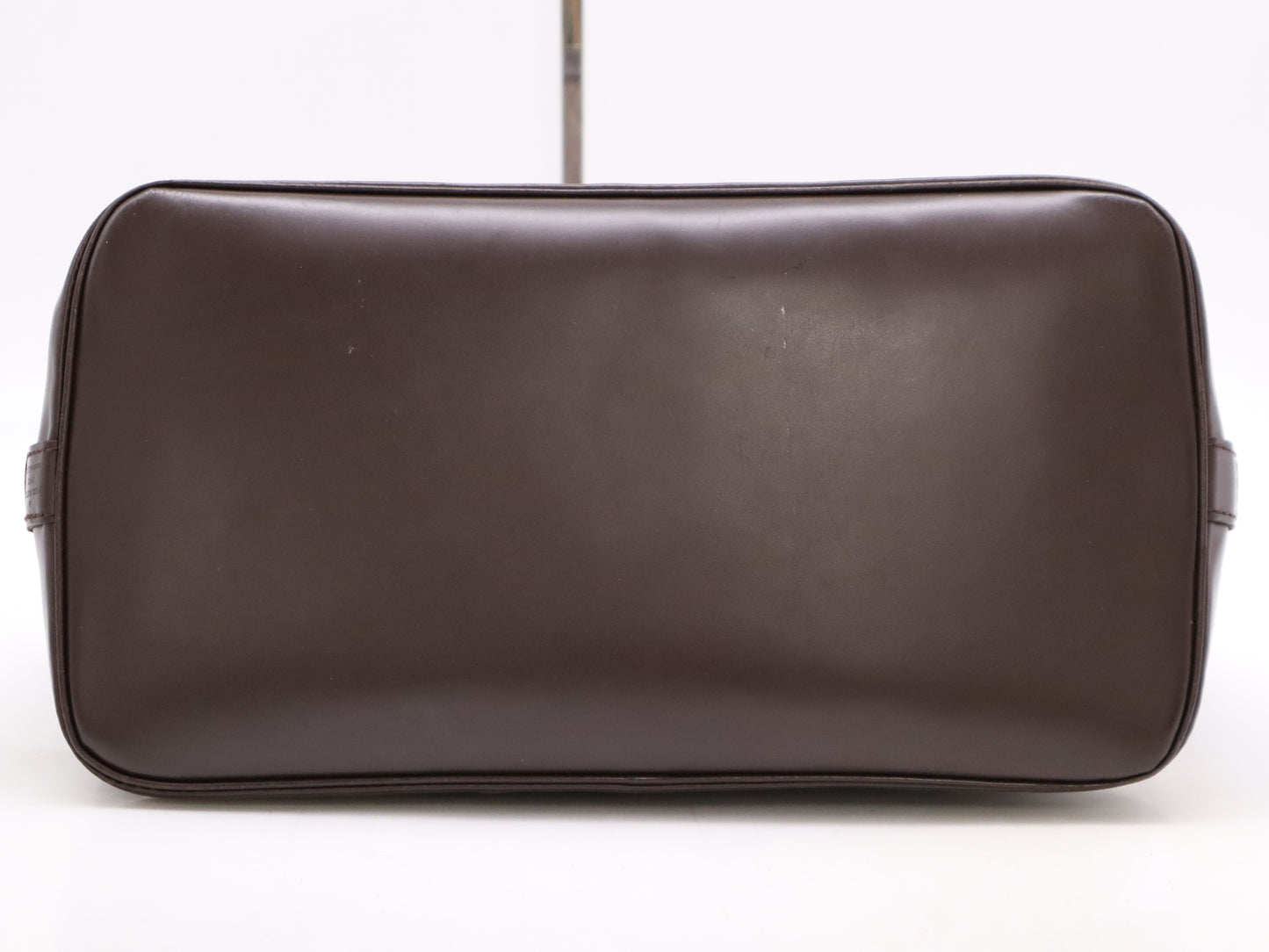 LOUIS VUITTON N51131 Damier Alma Handbag