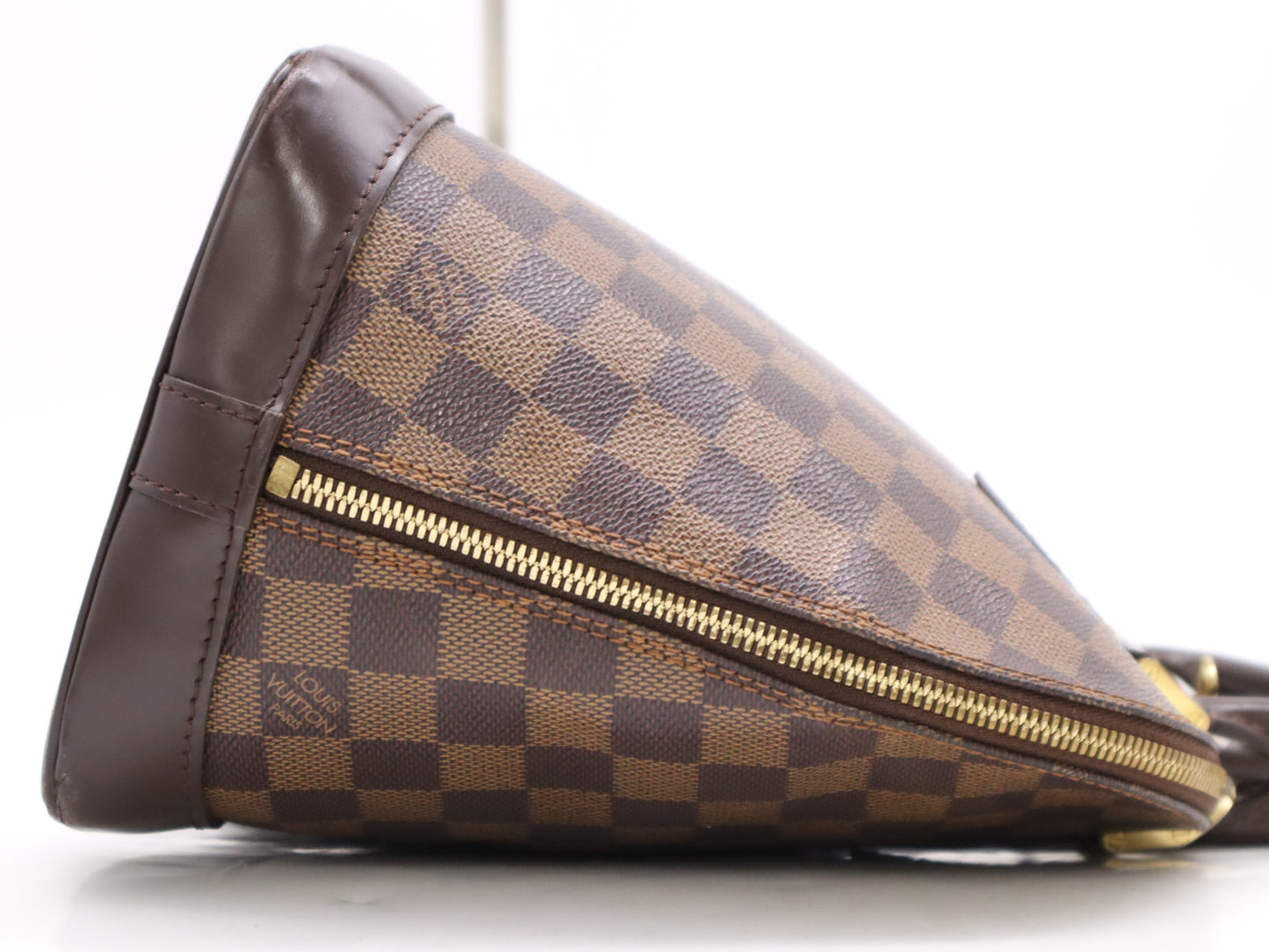 LOUIS VUITTON N51131 Damier Alma Handbag