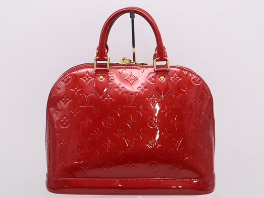 LOUIS VUITTON M91770 Vernis Alma PM Rose Indien Handbag with Cadena, 2 Keys, and Cloche