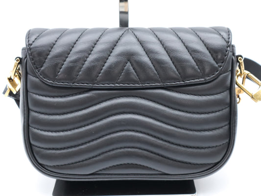 LOUIS VUITTON M56461 New Wave Multi-Pochette Shoulder Bag with 2 Shoulder Straps and Pouch