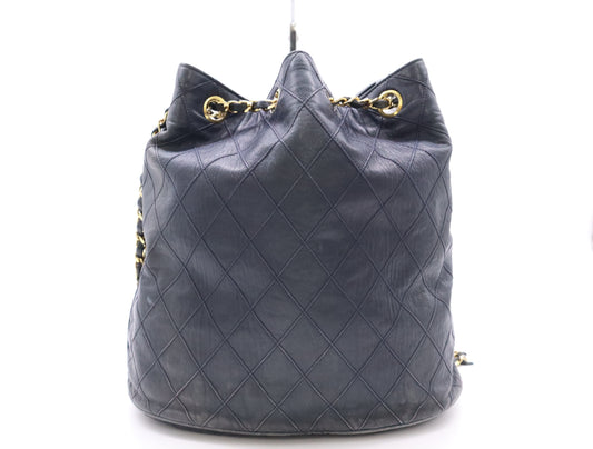 CHANEL Leather Bicolor Drawstring Chain Shoulder Bag in Navy with GD Hardware and Pouch Charm