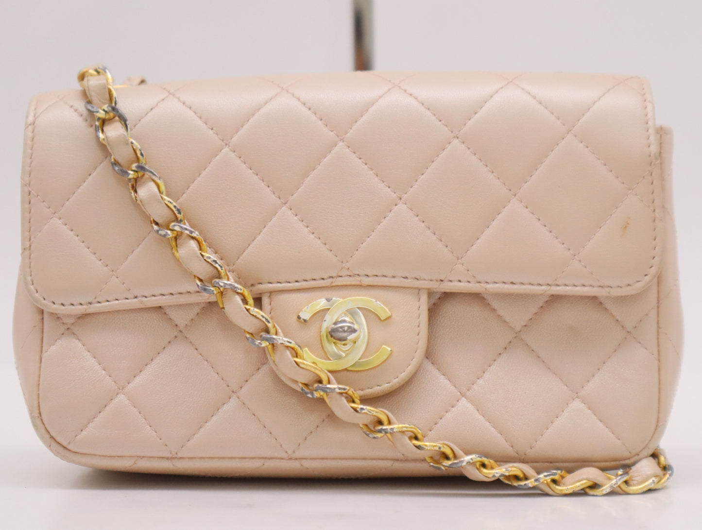 CHANEL Lambskin Mini Matelasse 19 Shoulder Bag, S-Flap, S-Chain, GD Hardware, Beige, Seal, 6681685