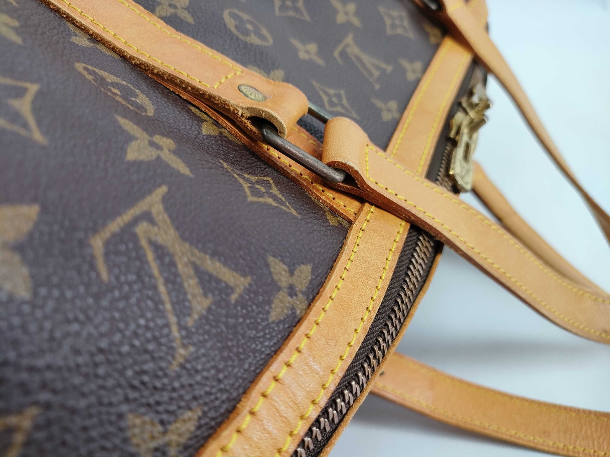 LOUIS VUITTON Monogram Louis Vuitton Monogram Keepall 55 Boston Bag Boston Bag