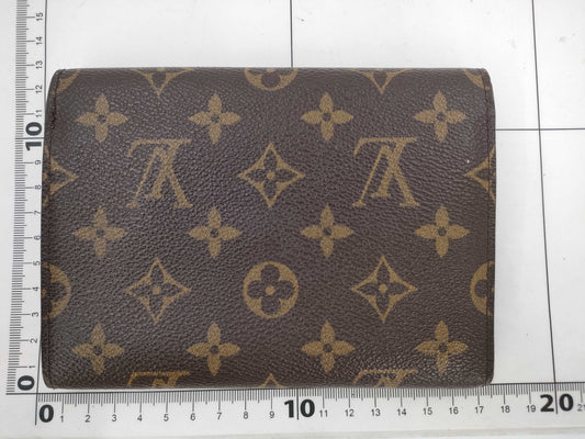 LOUIS VUITTON Monogram Trifold Wallet
