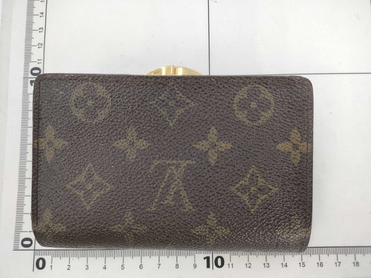 LOUIS VUITTON Monogram Folding Wallet