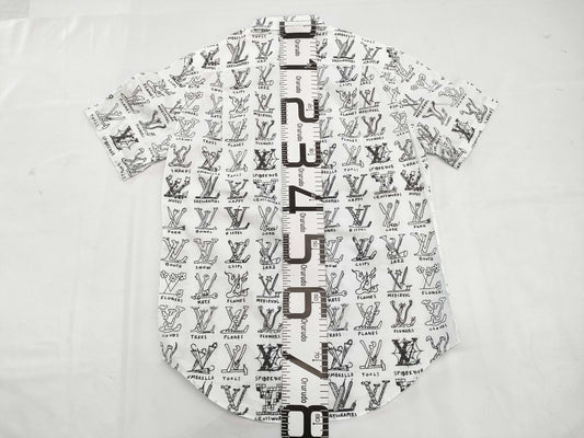 LOUIS VUITTON LOUIS VUITTON Louis Vuitton LV Logo Plays Short Sleeve Shirt Size L Tops
