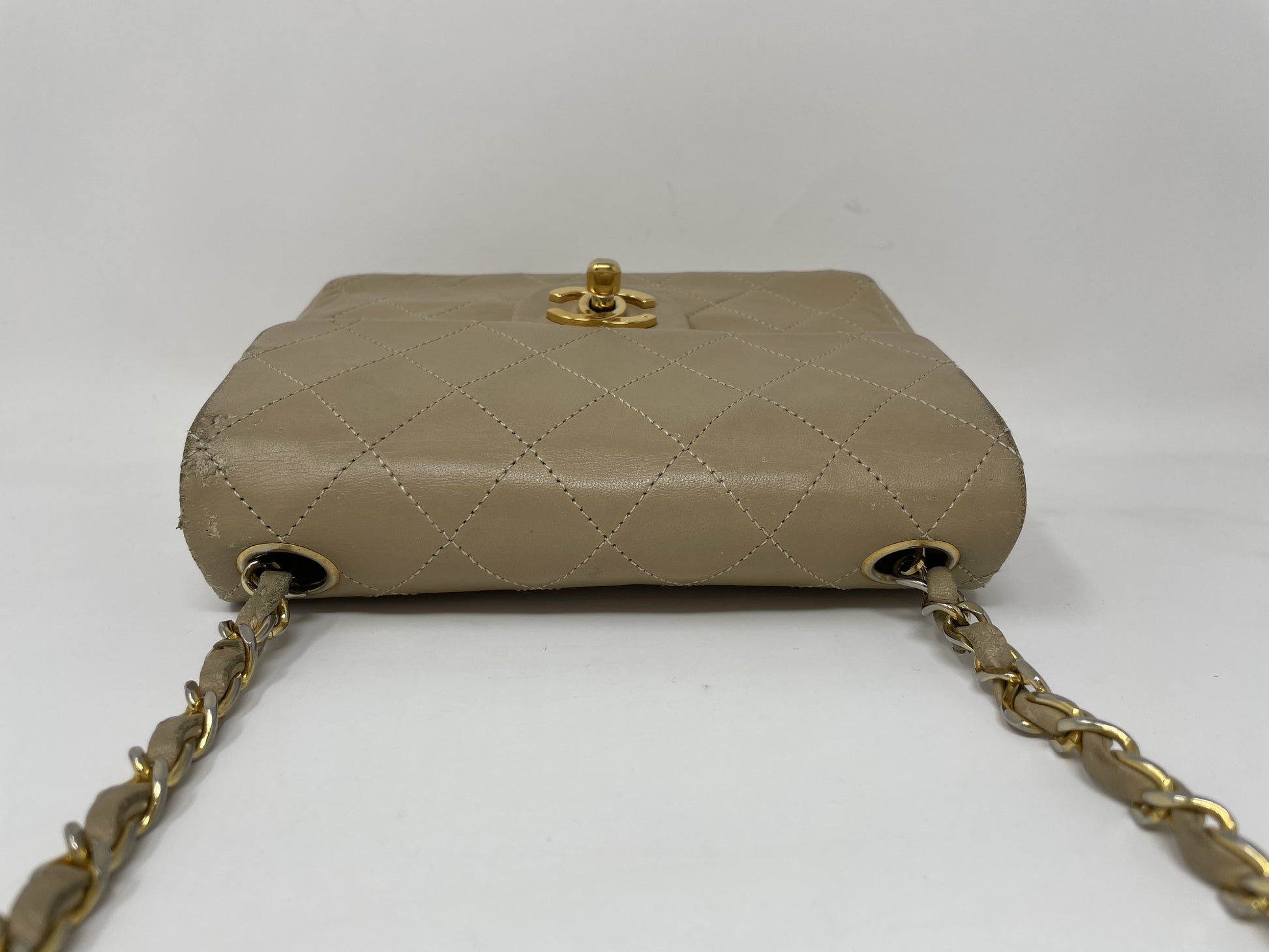 CHANEL CHANEL Mini Matelasse Shoulder Bag Beige Shoulder Bag