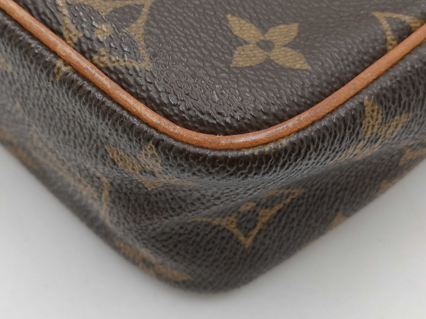 LOUIS VUITTON Louis Vuitton Clutch Monogram Clutch Bag