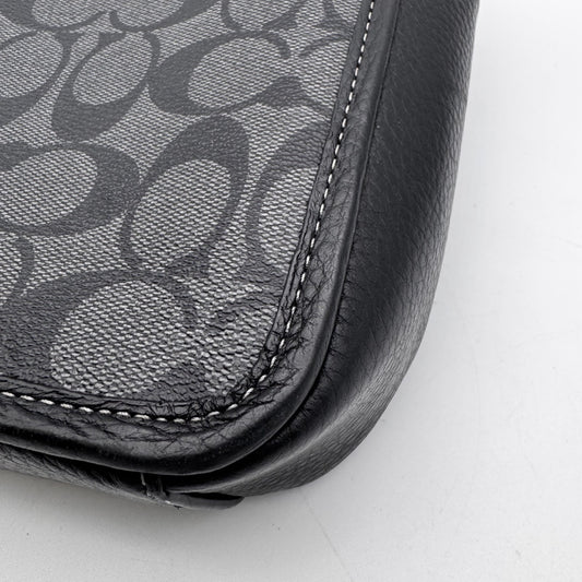 COACH Body Bag Black Size: Approx. W17 No Accessories Shoulder Bag