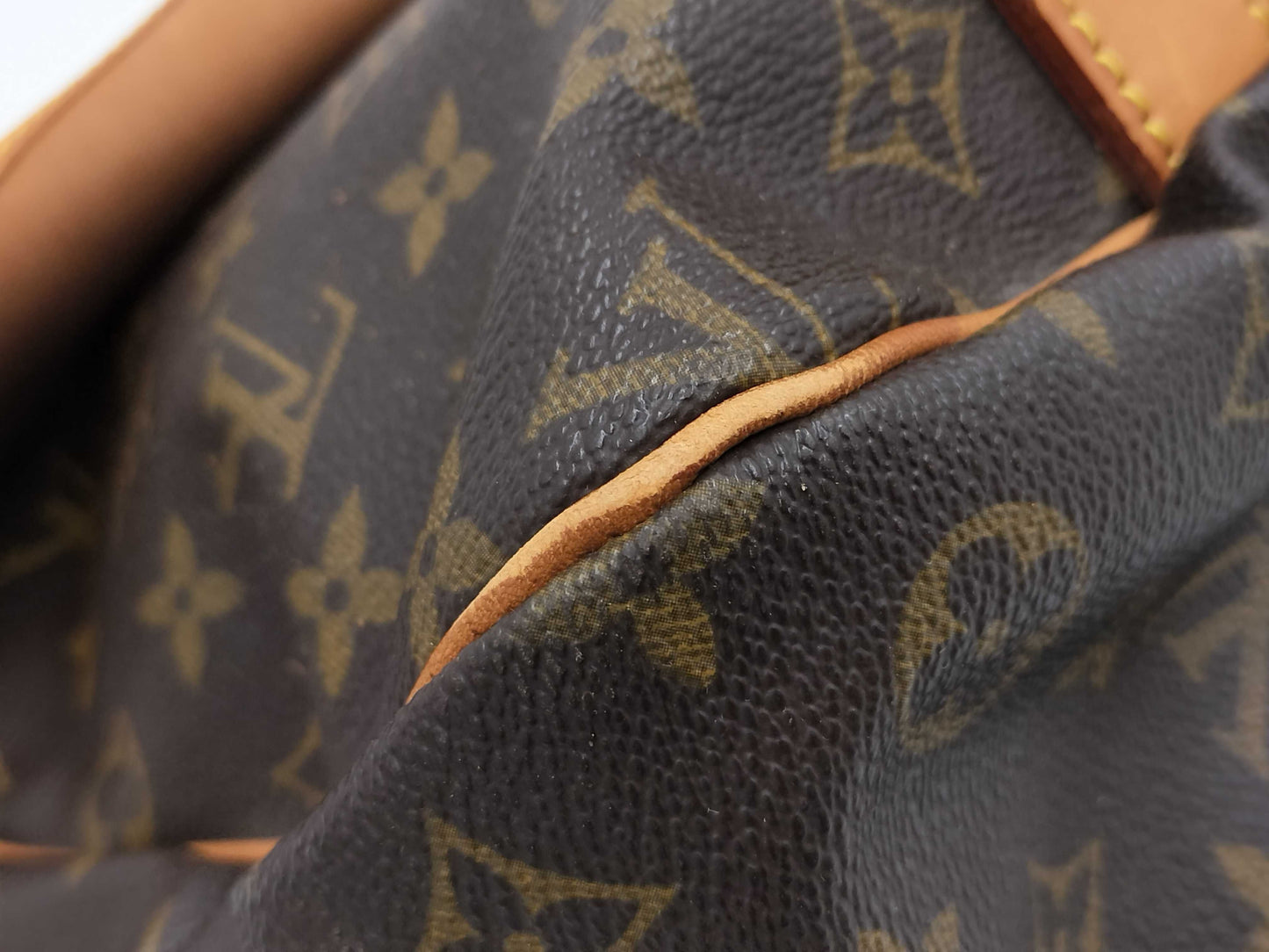 LOUIS VUITTON Monogram Saumur 43 M42252/AR0812 Shoulder Bag