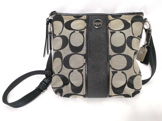 COACH Signature Brand Shoulder Bag