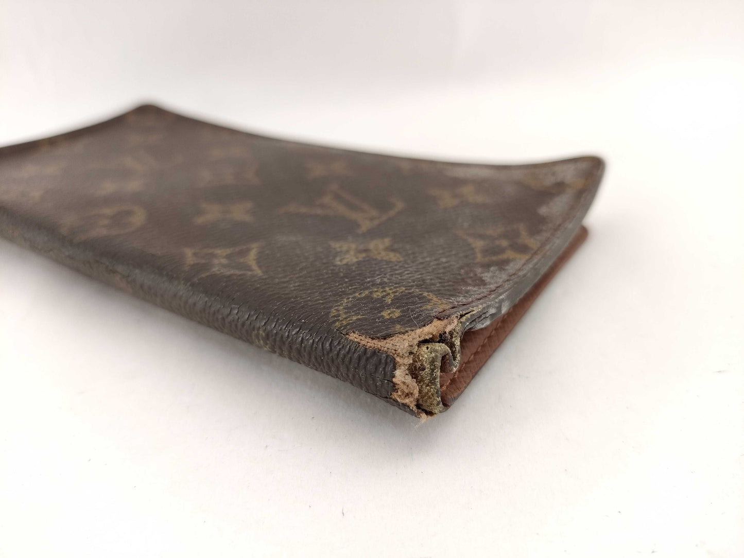 LOUIS VUITTON Monogram Louis Vuitton Billfold