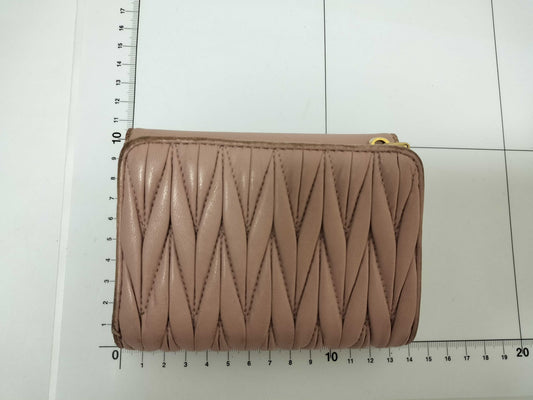 Miu Miu Miu Miu Miu Miu Miu folding wallet logo matelassé wallet