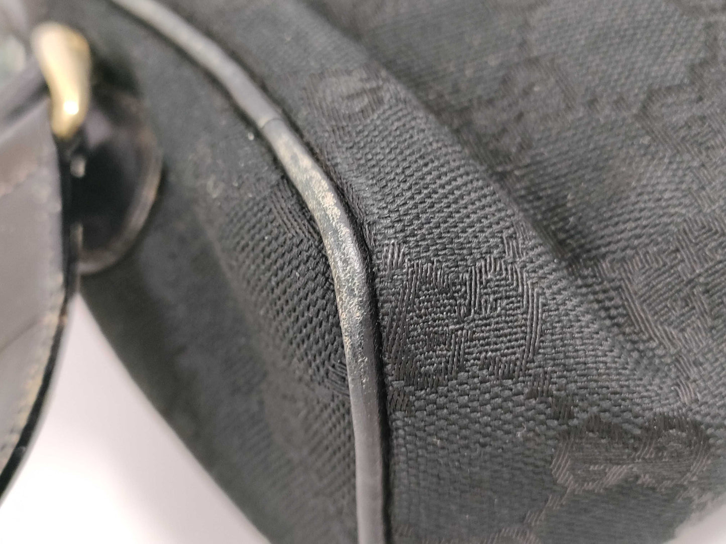 GUCCI shoulder bag