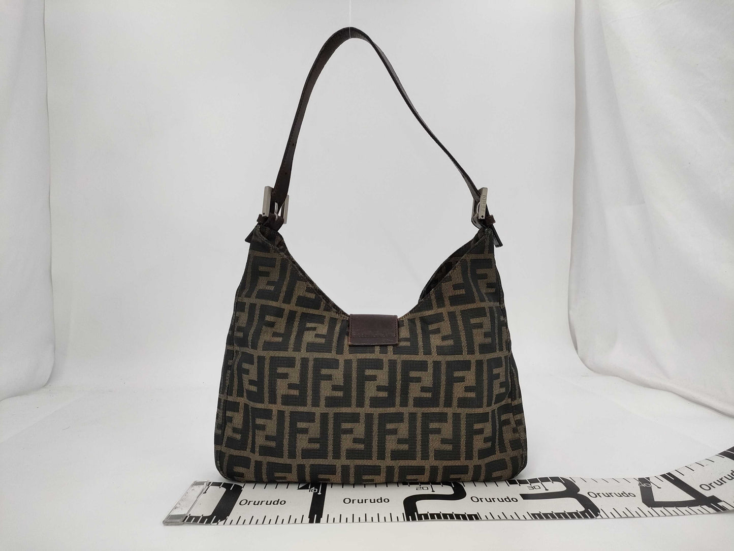FENDI Zucca pattern FENDI Bucket Zucca shoulder bag shoulder bag