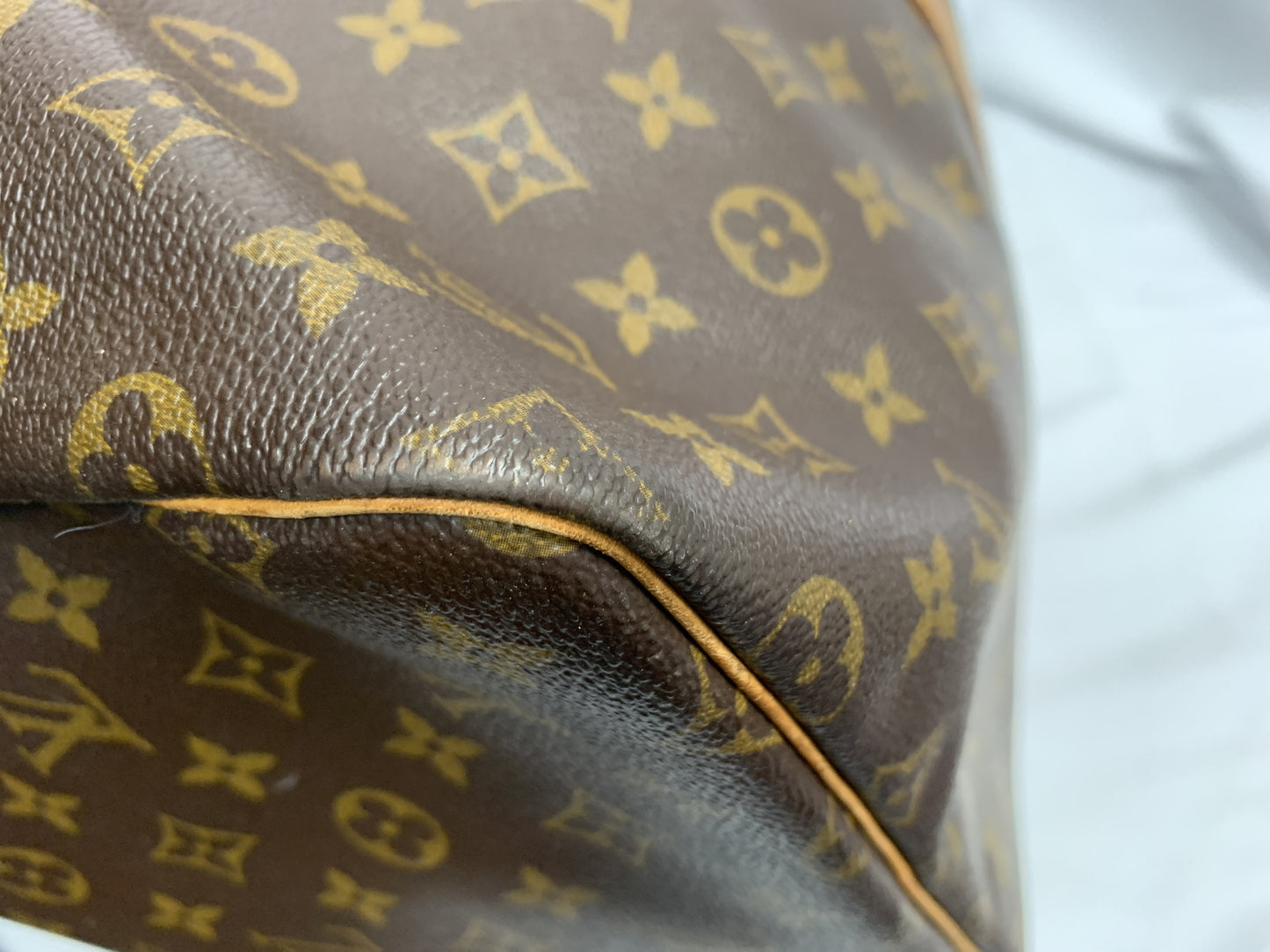 LOUIS VUITTON Keepall 55 Boston Bag