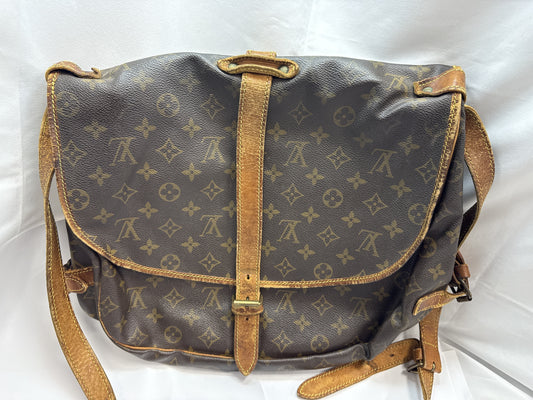 LOUIS VUITTON Monogram Saumur 35 Shoulder Bag