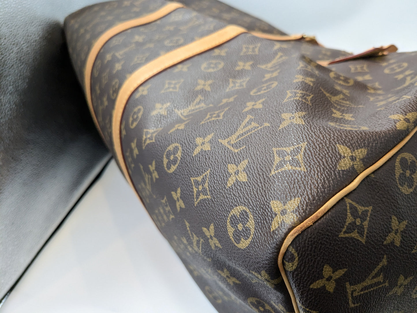 LOUIS VUITTON LOUIS VUITTON LV Monogram Keepall 60 Boston Bag