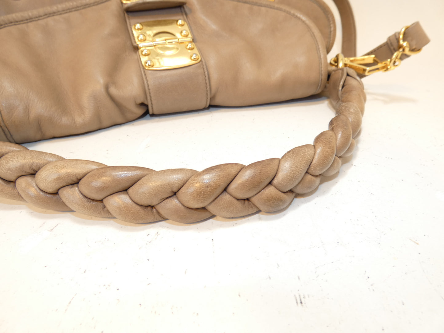Miu Miu Miu Miu 2-way Matelasse Leather Lock Hand Shoulder Bag