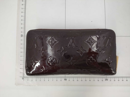 LOUIS VUITTON LV Vernis Zippy Wallet