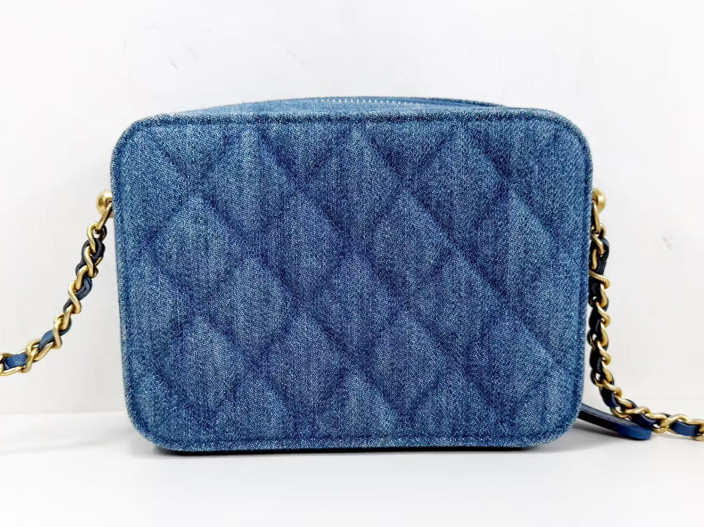CHANEL Denim Matelasse Crushed Shoulder Bag, 15cm Wide, Approx. 31st Series, with Seal, Vintage Gold Hardware, 31853913
