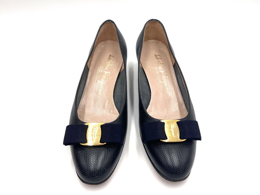 Salvatore Ferragamo Salvatore Ferragamo Vara Ribbon Black Size 6 Pumps