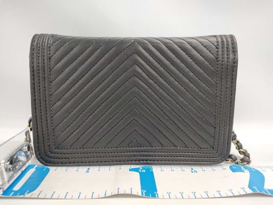 CHANEL Boy Chanel Lamb V-Stitch Chain Wallet Shoulder Bag