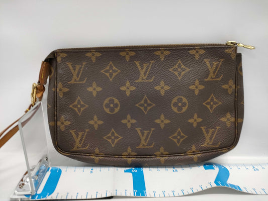 LOUIS VUITTON Monogram Accessoires AR0955 Pouch