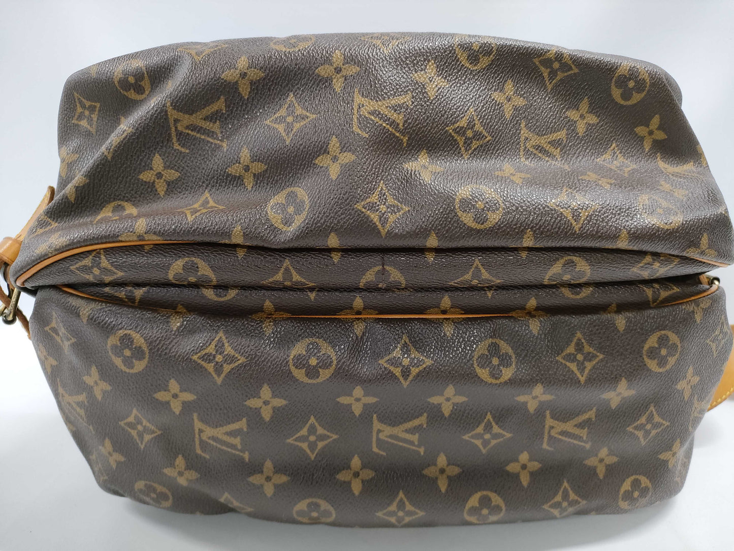 LOUIS VUITTON Monogram Saumur 35 M42254 / AR1915 Shoulder Bag
