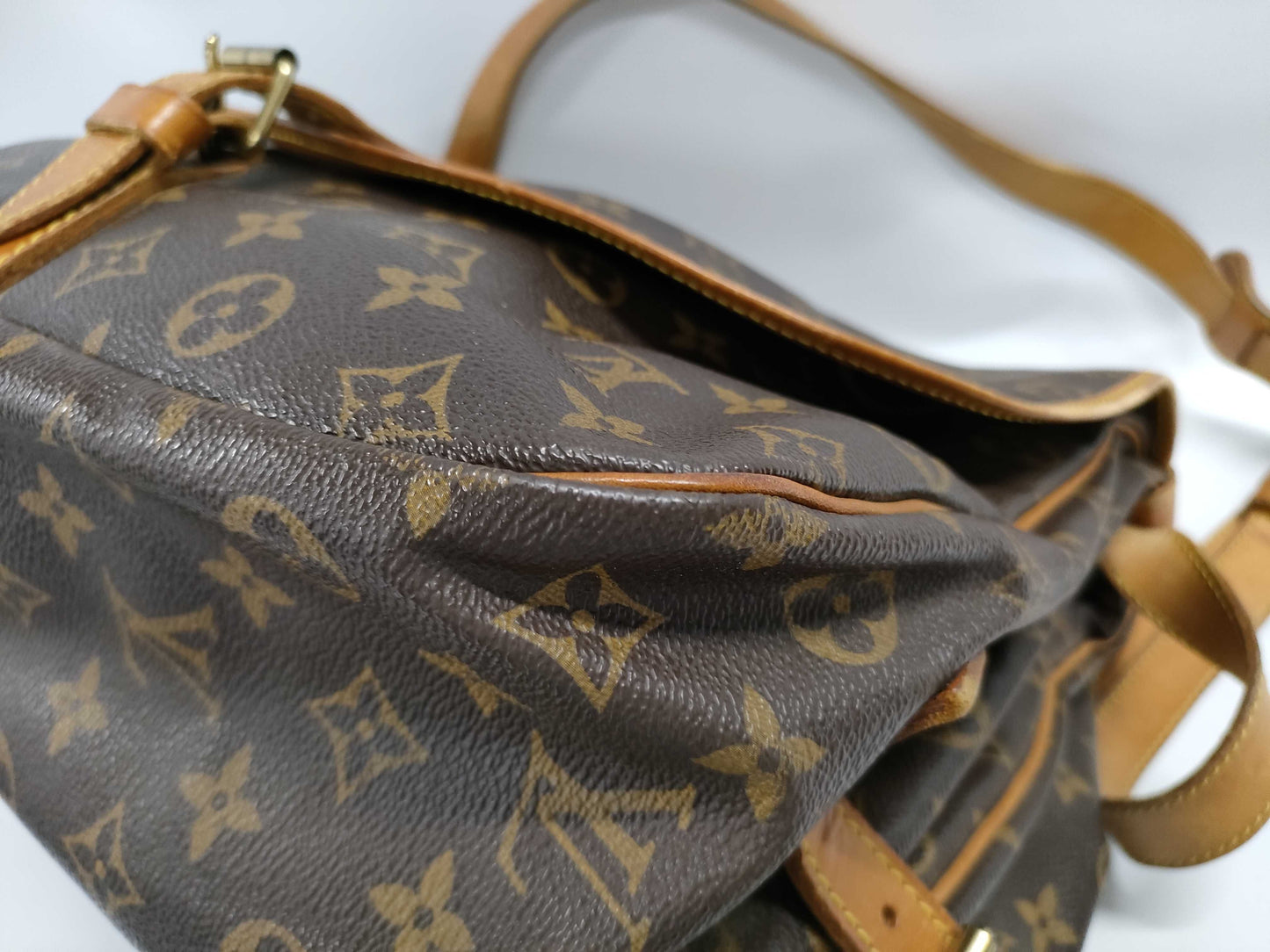 LOUIS VUITTON Monogram Saumur 35 M42254 / AR1915 Shoulder Bag